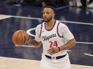 都是到期合同！Shams：鲍威尔和科林斯都不太可能提前续约