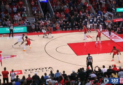 B体育官网-小卡击落火箭一投全是细节 乌度卡完美衬托卢指导